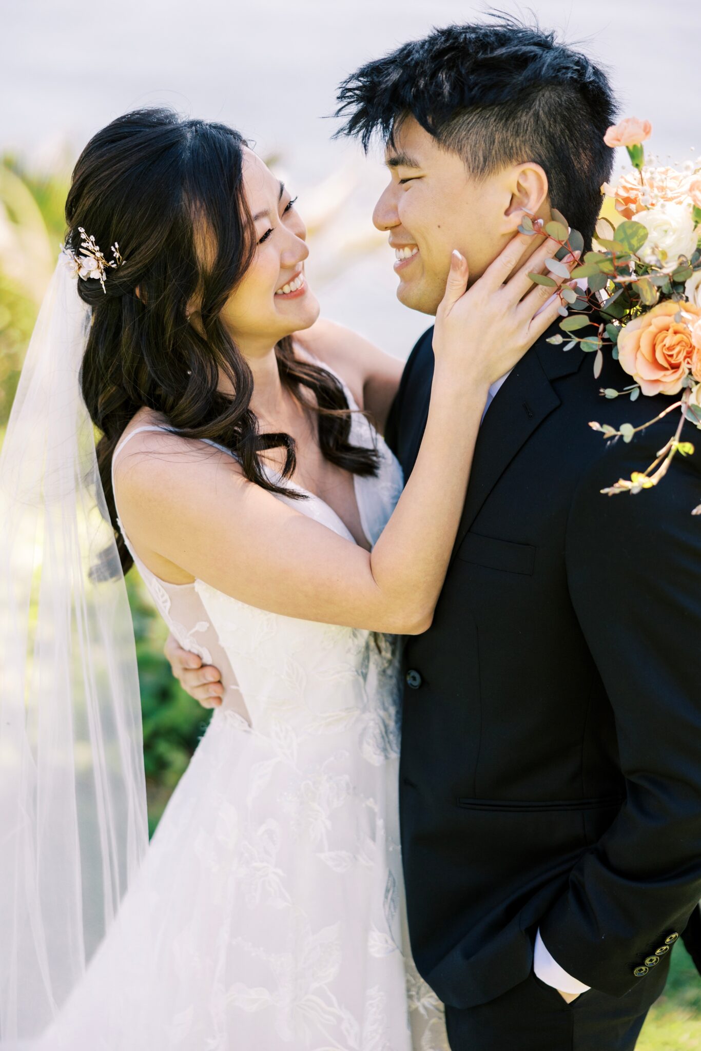 Lake Oak Meadows Couple Portraits