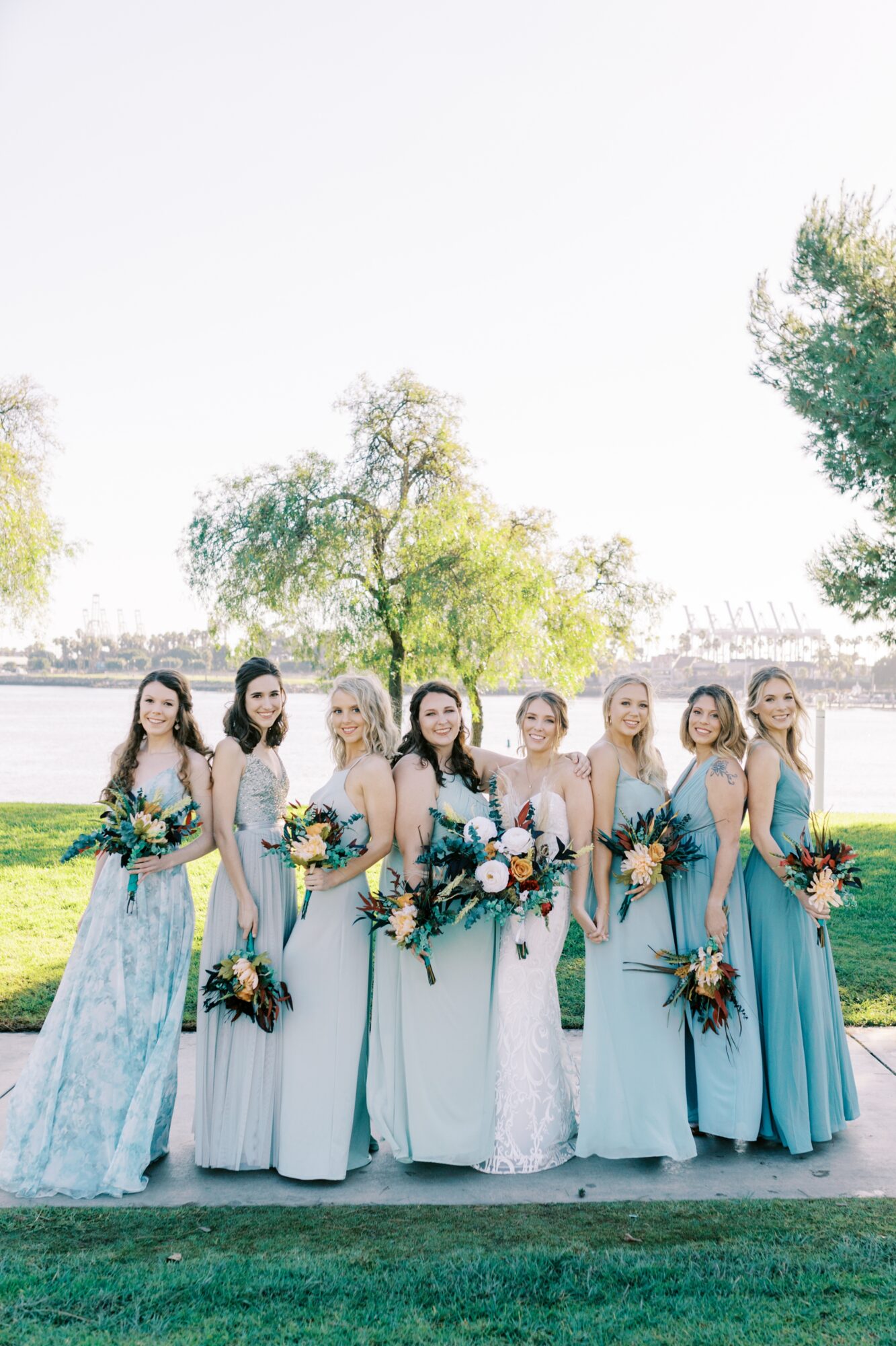 ShoreLine Aquatic Park wedding party portraits