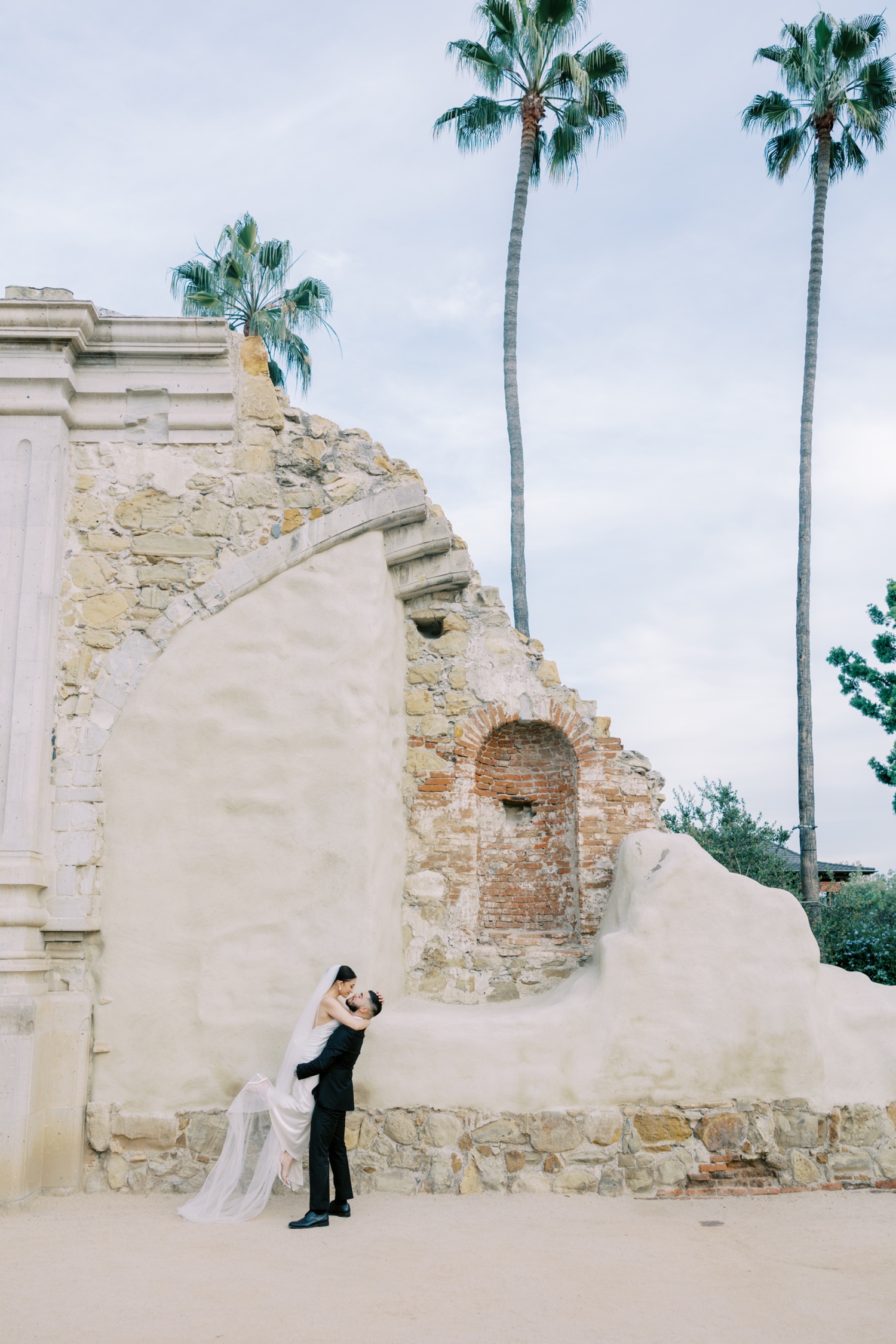 Mission San Juan Capistrano Wedding Photos