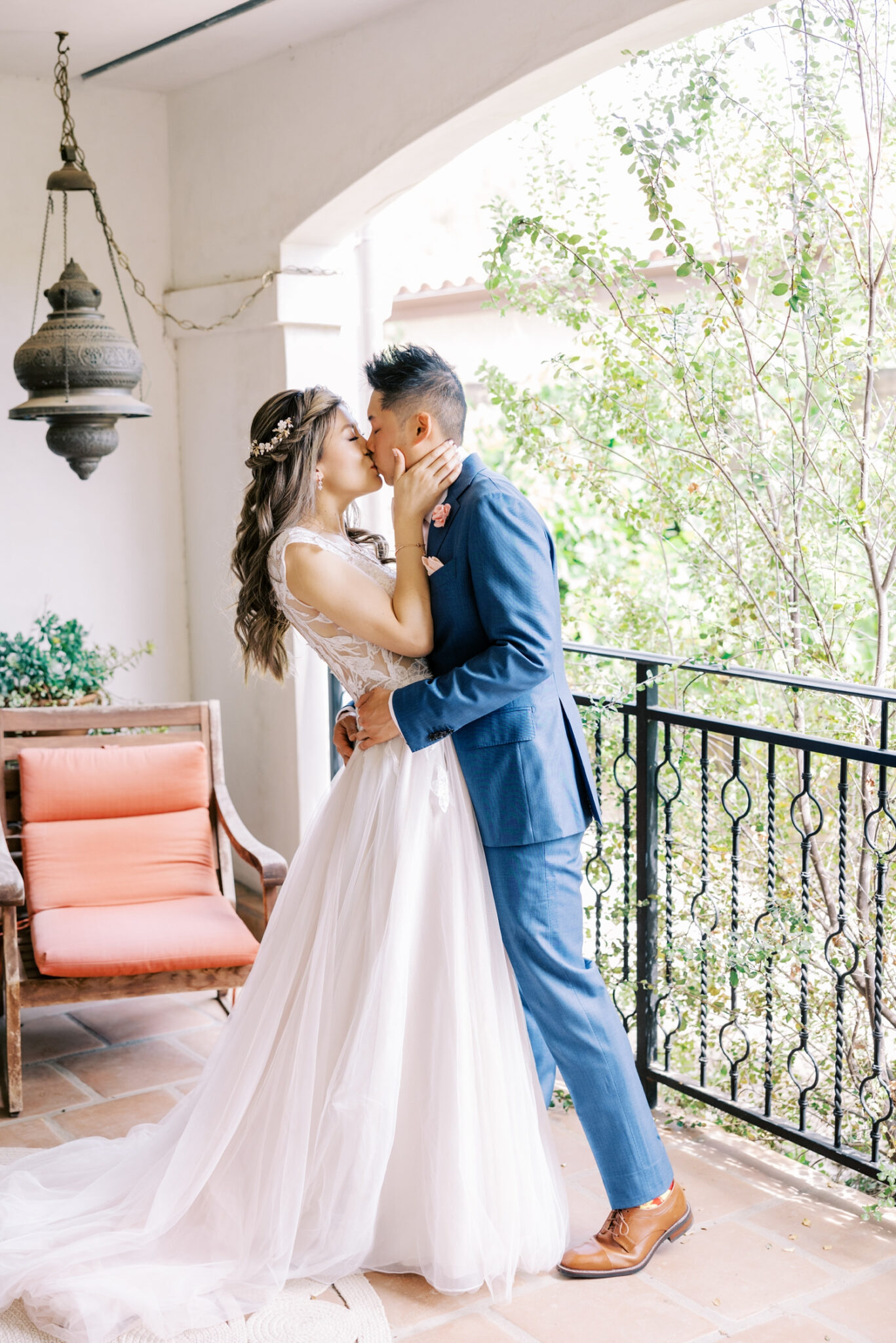 Your Guide to a La Valencia Hotel Wedding | Los Angeles Wedding Photographer