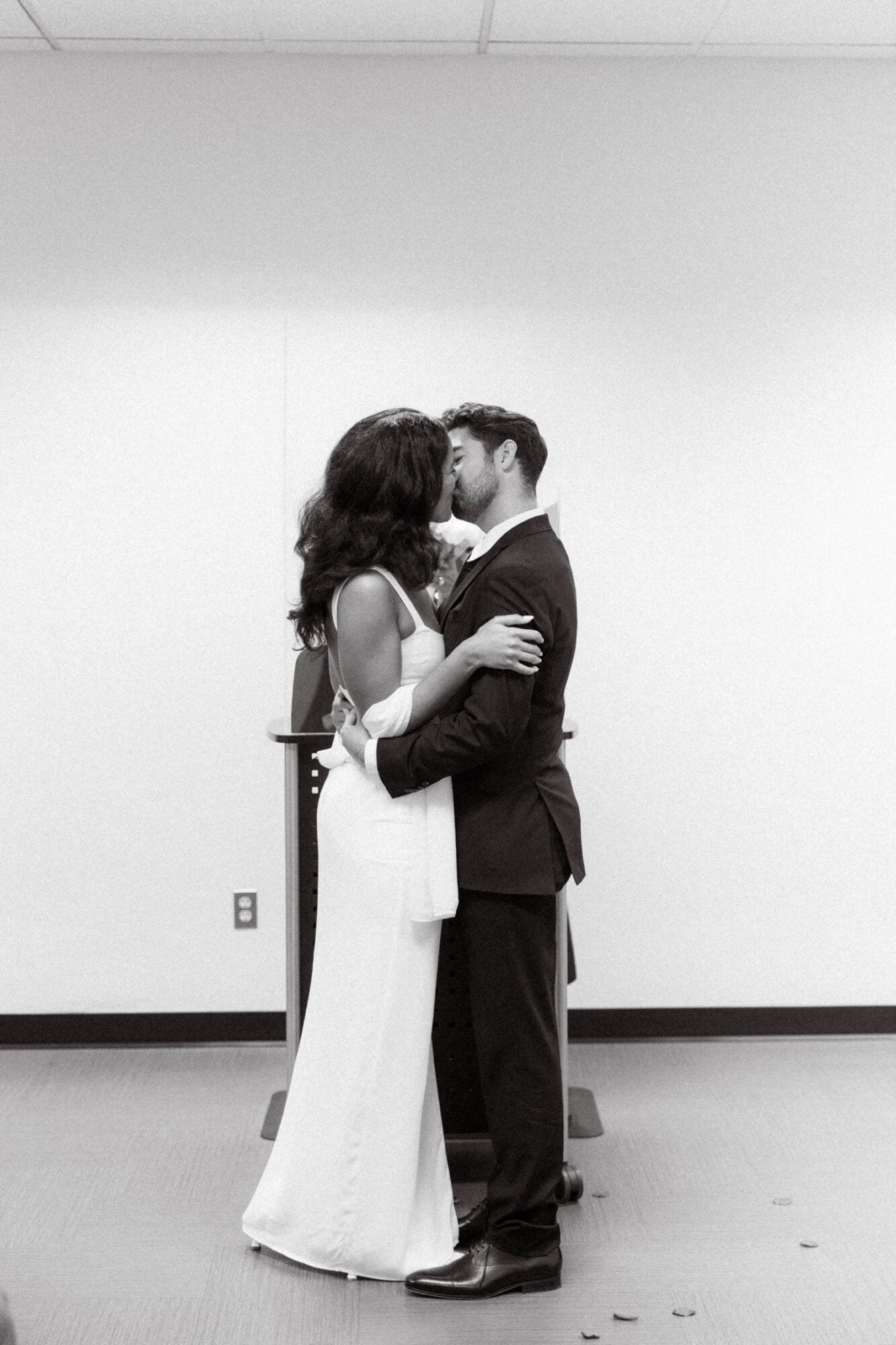 Beverly Hills Courthouse Wedding Ceremony Photos